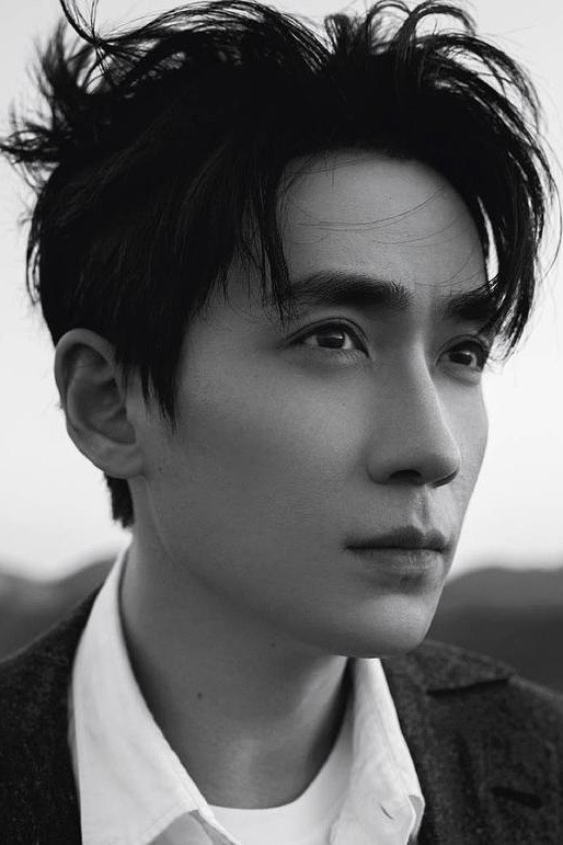 Yilong Zhu
