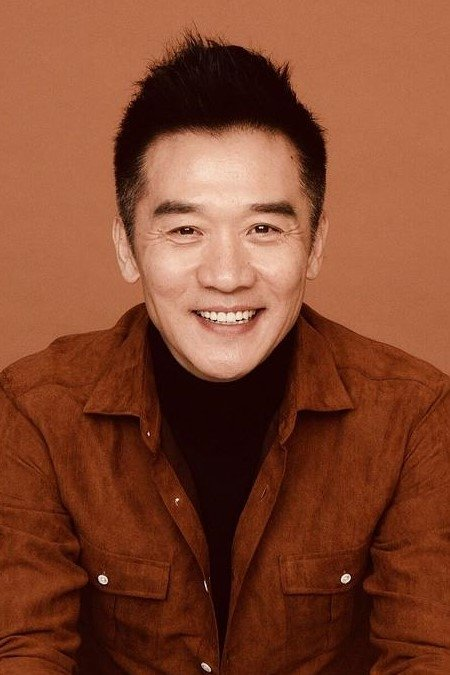 Zhizhong Huang