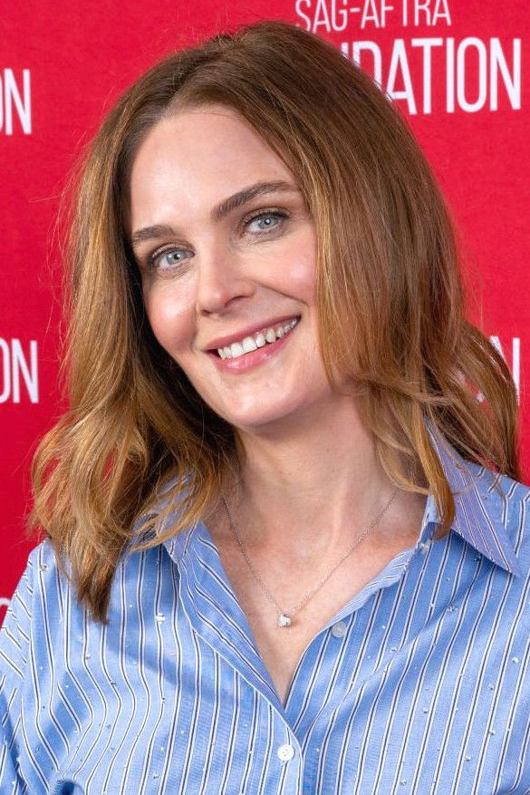 Emily Deschanel