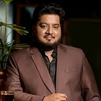 RJ Vigneshkanth
